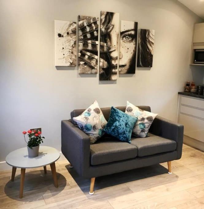 The Summerhouse, Countryside Retreat With Private Hot Tub Bridgnorth