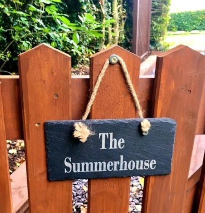 The Summerhouse, Countryside Retreat With Private Hot Tub Holiday home